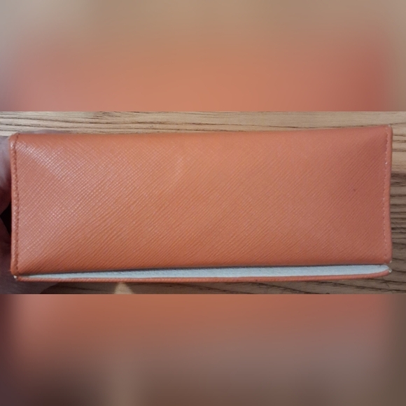 EUC Tory Burch Hard Orange Saffiano Leather & Silk Sleeve Glasses Sunglass Cases - Picture 5 of 11